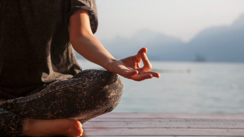 Sådan træner du din opmærksomhed uden meditation – den metakognitive vej til mere ro